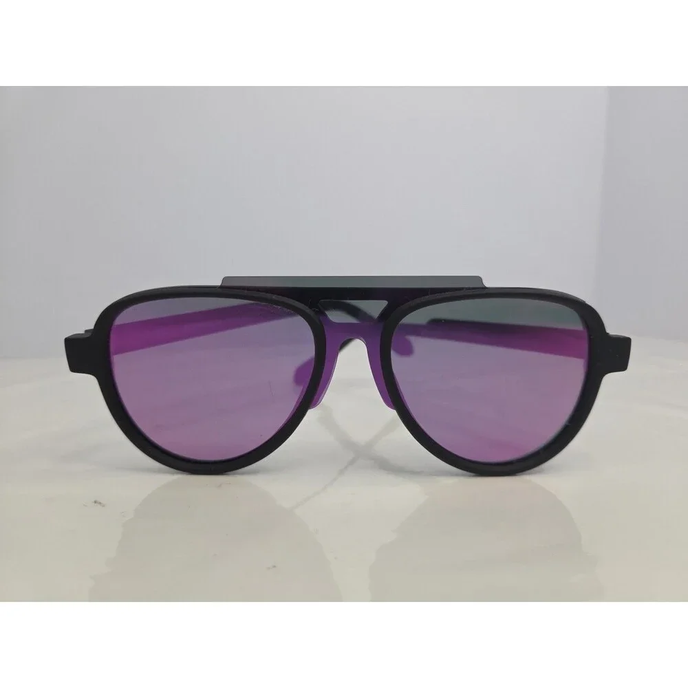 Bodyglove Womens Polarized Black Frame Purple Lens Sunglasses EUC Beach Ski Y2K
